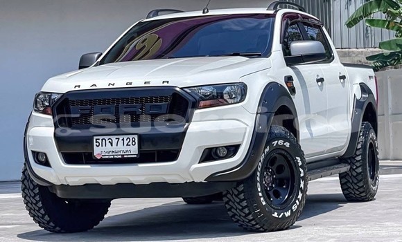 Buy Used Ford Ranger White Car in Nonthaburi in Nonthaburi