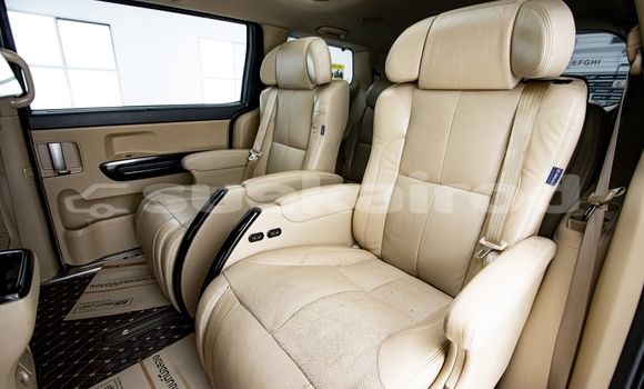 ซื้อ รถมือสอง Kia Carnival สีดำ รถยนต์ ใน %{เมือง} ใน นนทบุรี ซื้อ รถมือสอง Kia Carnival สีดำ รถยนต์ ใน %{เมือง} ใน นนทบุรี