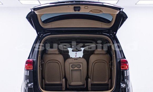 ซื้อ รถมือสอง Kia Carnival สีดำ รถยนต์ ใน %{เมือง} ใน นนทบุรี ซื้อ รถมือสอง Kia Carnival สีดำ รถยนต์ ใน %{เมือง} ใน นนทบุรี