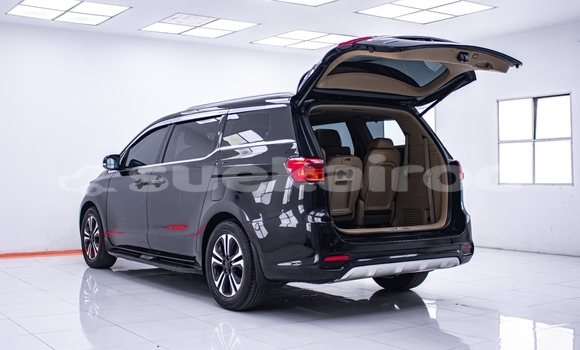 ซื้อ รถมือสอง Kia Carnival สีดำ รถยนต์ ใน %{เมือง} ใน นนทบุรี ซื้อ รถมือสอง Kia Carnival สีดำ รถยนต์ ใน %{เมือง} ใน นนทบุรี