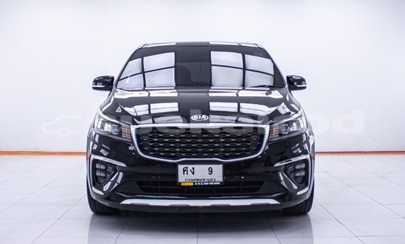 ซื้อ รถมือสอง Kia Carnival สีดำ รถยนต์ ใน %{เมือง} ใน นนทบุรี ซื้อ รถมือสอง Kia Carnival สีดำ รถยนต์ ใน %{เมือง} ใน นนทบุรี