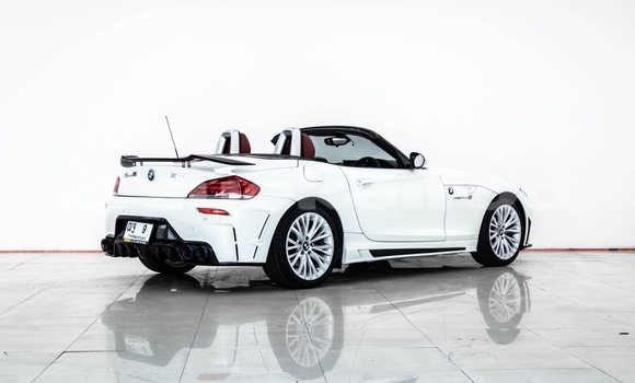 Buy Used BMW Z4 White Car in Nonthaburi in Nonthaburi Buy Used BMW Z4 White Car in Nonthaburi in Nonthaburi