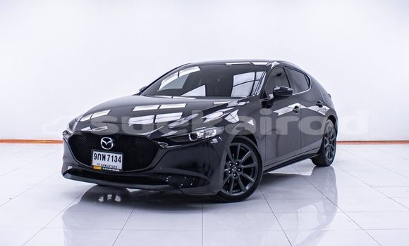 ซื้อ รถมือสอง Mazda 3 สีดำ รถยนต์ ใน %{เมือง} ใน นนทบุรี