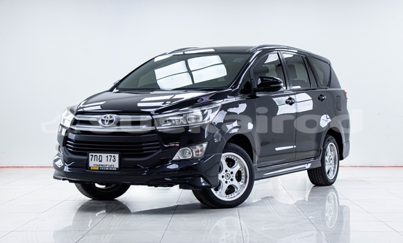 Buy Used Toyota Innova Black Car in Nonthaburi in Nonthaburi
