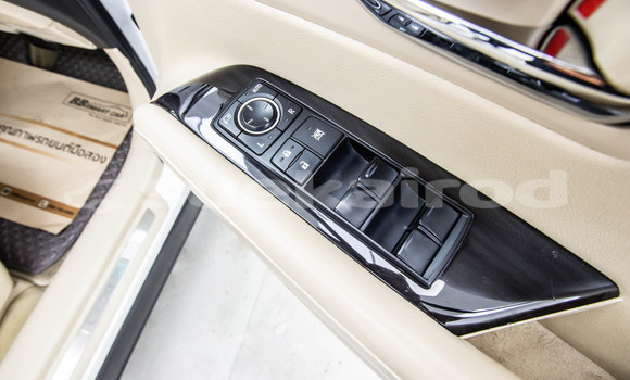 Buy Used Lexus RX White Car in Bangkok in Bangkok Buy Used Lexus RX White Car in Bangkok in Bangkok