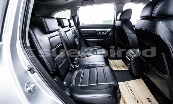 Buy Used Honda CR-V Other Car in Bangkok in Bangkok Buy Used Honda CR-V Other Car in Bangkok in Bangkok
