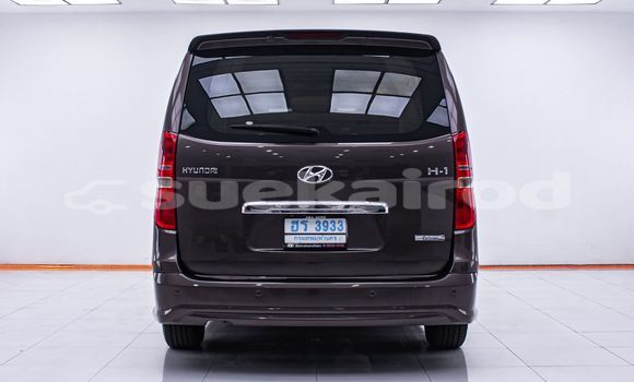 Buy Used Hyundai Starex (H-1) Brown Car in Bangkok in Bangkok Buy Used Hyundai Starex (H-1) Brown Car in Bangkok in Bangkok