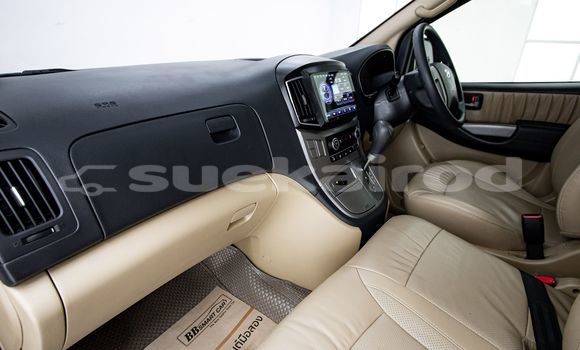 Buy Used Hyundai Starex (H-1) Black Car in Bangkok in Bangkok Buy Used Hyundai Starex (H-1) Black Car in Bangkok in Bangkok