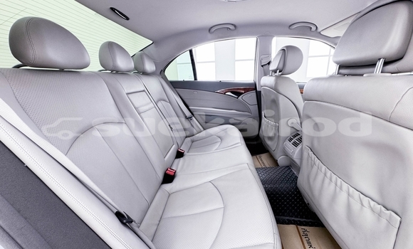 ซื้อ รถมือสอง Mercedes‒Benz E–Class อื่น ๆ รถยนต์ ใน %{เมือง} ใน นนทบุรี ซื้อ รถมือสอง Mercedes‒Benz E–Class อื่น ๆ รถยนต์ ใน %{เมือง} ใน นนทบุรี