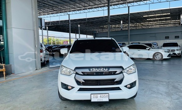 ซื้อ รถมือสอง Isuzu D-Max ขาว รถยนต์ ใน %{เมือง} ใน นนทบุรี ซื้อ รถมือสอง Isuzu D-Max ขาว รถยนต์ ใน %{เมือง} ใน นนทบุรี