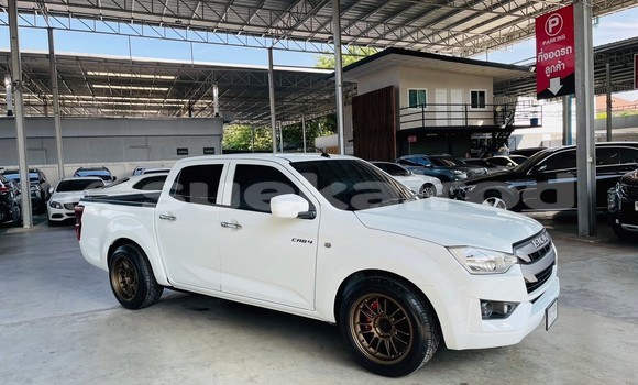 ซื้อ รถมือสอง Isuzu D-Max ขาว รถยนต์ ใน %{เมือง} ใน นนทบุรี ซื้อ รถมือสอง Isuzu D-Max ขาว รถยนต์ ใน %{เมือง} ใน นนทบุรี