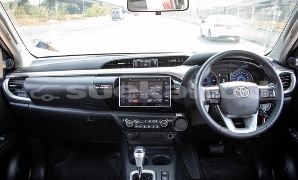 Buy Used Toyota Hiluxe Revo Other Car in Nonthaburi in Nonthaburi Buy Used Toyota Hiluxe Revo Other Car in Nonthaburi in Nonthaburi