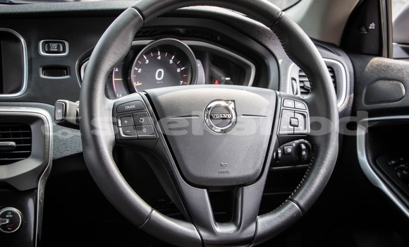 Buy Used Volvo V40 Other Car in Nonthaburi in Nonthaburi Buy Used Volvo V40 Other Car in Nonthaburi in Nonthaburi