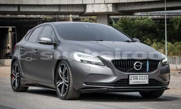 Buy Used Volvo V40 Other Car in Nonthaburi in Nonthaburi Buy Used Volvo V40 Other Car in Nonthaburi in Nonthaburi