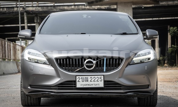 Buy Used Volvo V40 Other Car in Nonthaburi in Nonthaburi Buy Used Volvo V40 Other Car in Nonthaburi in Nonthaburi