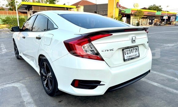 Buy Used Honda Civic White Car in Nonthaburi in Nonthaburi Buy Used Honda Civic White Car in Nonthaburi in Nonthaburi