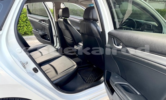 Buy Used Honda Civic White Car in Nonthaburi in Nonthaburi Buy Used Honda Civic White Car in Nonthaburi in Nonthaburi