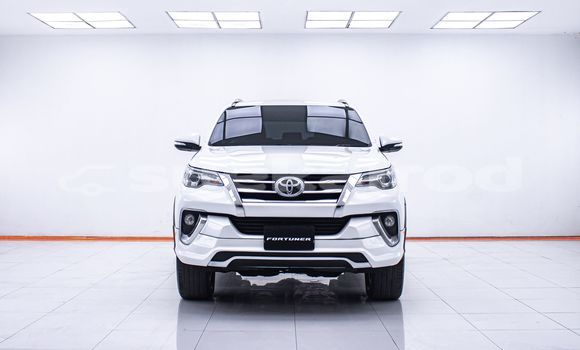 Buy Used Toyota Fortuner White Car in Bangkok in Bangkok Buy Used Toyota Fortuner White Car in Bangkok in Bangkok