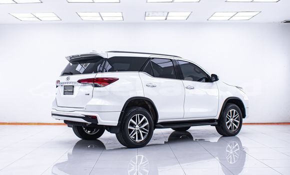 Buy Used Toyota Fortuner White Car in Bangkok in Bangkok Buy Used Toyota Fortuner White Car in Bangkok in Bangkok