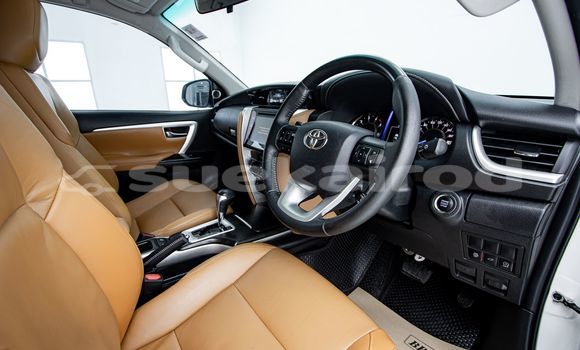 Buy Used Toyota Fortuner White Car in Bangkok in Bangkok Buy Used Toyota Fortuner White Car in Bangkok in Bangkok