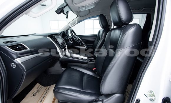 ซื้อ รถมือสอง Mitsubishi Pajero ขาว รถยนต์ ใน %{เมือง} ใน กรุงเทพมหานคร ซื้อ รถมือสอง Mitsubishi Pajero ขาว รถยนต์ ใน %{เมือง} ใน กรุงเทพมหานคร