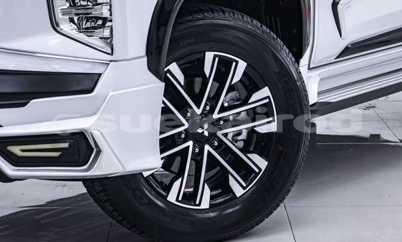 ซื้อ รถมือสอง Mitsubishi Pajero ขาว รถยนต์ ใน %{เมือง} ใน กรุงเทพมหานคร ซื้อ รถมือสอง Mitsubishi Pajero ขาว รถยนต์ ใน %{เมือง} ใน กรุงเทพมหานคร