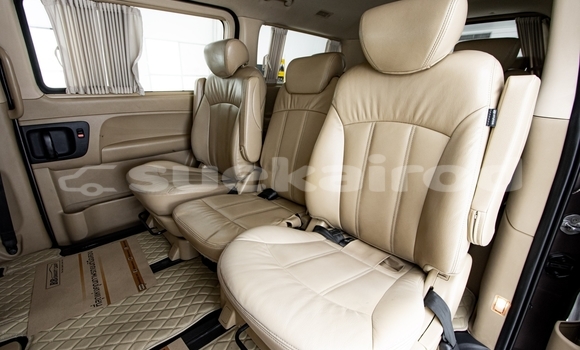 Buy Used Hyundai H1 Brown Car in Nonthaburi in Nonthaburi Buy Used Hyundai H1 Brown Car in Nonthaburi in Nonthaburi