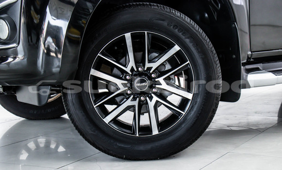 Buy Used Isuzu D-Max Black Car in Bangkok in Bangkok Buy Used Isuzu D-Max Black Car in Bangkok in Bangkok