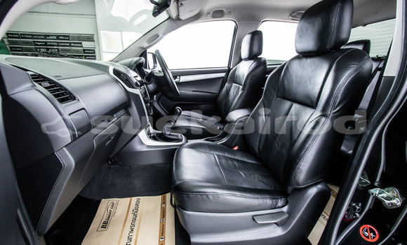 Buy Used Isuzu D-Max Black Car in Bangkok in Bangkok Buy Used Isuzu D-Max Black Car in Bangkok in Bangkok