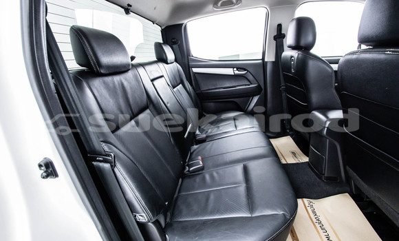 ซื้อ รถมือสอง Isuzu D-Max ขาว รถยนต์ ใน %{เมือง} ใน กรุงเทพมหานคร ซื้อ รถมือสอง Isuzu D-Max ขาว รถยนต์ ใน %{เมือง} ใน กรุงเทพมหานคร