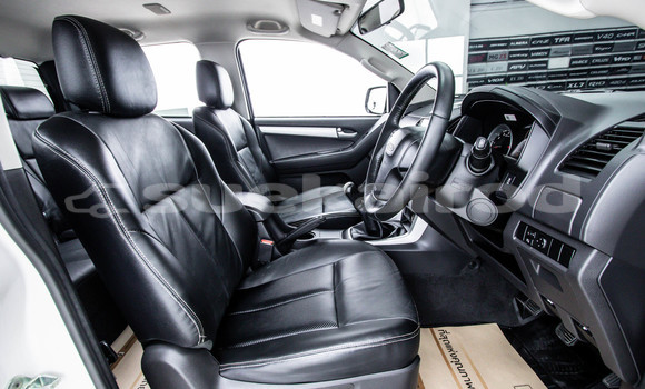 ซื้อ รถมือสอง Isuzu D-Max ขาว รถยนต์ ใน %{เมือง} ใน กรุงเทพมหานคร ซื้อ รถมือสอง Isuzu D-Max ขาว รถยนต์ ใน %{เมือง} ใน กรุงเทพมหานคร