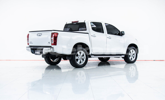 ซื้อ รถมือสอง Isuzu D-Max ขาว รถยนต์ ใน %{เมือง} ใน กรุงเทพมหานคร ซื้อ รถมือสอง Isuzu D-Max ขาว รถยนต์ ใน %{เมือง} ใน กรุงเทพมหานคร