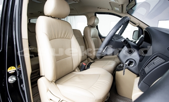 Buy Used Hyundai H1 Black Car in Nonthaburi in Nonthaburi Buy Used Hyundai H1 Black Car in Nonthaburi in Nonthaburi