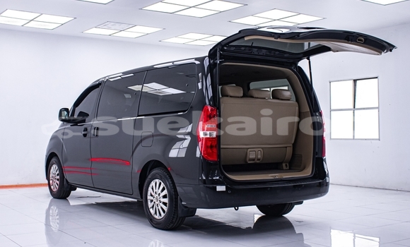 Buy Used Hyundai H1 Black Car in Nonthaburi in Nonthaburi Buy Used Hyundai H1 Black Car in Nonthaburi in Nonthaburi