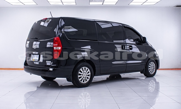 Buy Used Hyundai H1 Black Car in Nonthaburi in Nonthaburi Buy Used Hyundai H1 Black Car in Nonthaburi in Nonthaburi