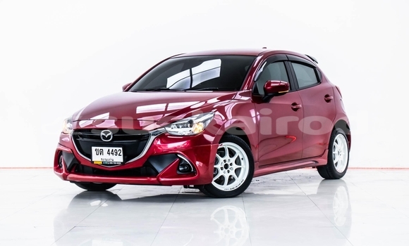 ซื้อ รถมือสอง Mazda 2 สีแดง รถยนต์ ใน %{เมือง} ใน นนทบุรี ซื้อ รถมือสอง Mazda 2 สีแดง รถยนต์ ใน %{เมือง} ใน นนทบุรี