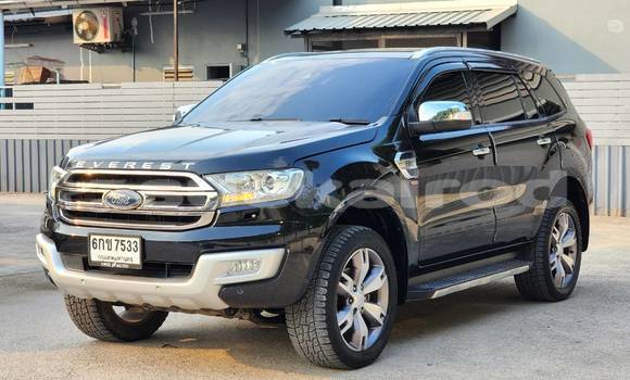 Buy Used Ford Everest Black Car in Nonthaburi in Nonthaburi