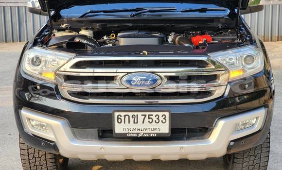 Buy Used Ford Everest Black Car in Nonthaburi in Nonthaburi Buy Used Ford Everest Black Car in Nonthaburi in Nonthaburi