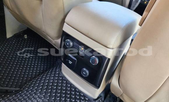 Buy Used Ford Everest Black Car in Nonthaburi in Nonthaburi Buy Used Ford Everest Black Car in Nonthaburi in Nonthaburi