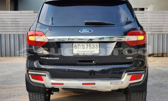 Buy Used Ford Everest Black Car in Nonthaburi in Nonthaburi Buy Used Ford Everest Black Car in Nonthaburi in Nonthaburi