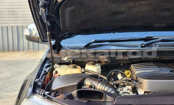 Buy Used Ford Everest Black Car in Nonthaburi in Nonthaburi Buy Used Ford Everest Black Car in Nonthaburi in Nonthaburi