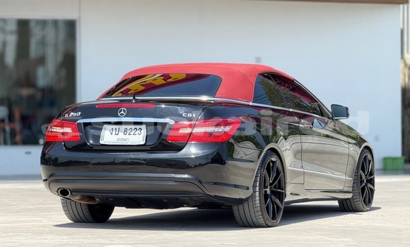 Buy Used Mercedes‒Benz E–Class Black Car in Nonthaburi in Nonthaburi Buy Used Mercedes‒Benz E–Class Black Car in Nonthaburi in Nonthaburi