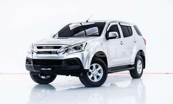 ซื้อ รถมือสอง Isuzu D-Max อื่น ๆ รถยนต์ ใน %{เมือง} ใน กรุงเทพมหานคร