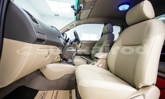 Buy Used Toyota Hiluxe VIGO Black Car in Nonthaburi in Nonthaburi Buy Used Toyota Hiluxe VIGO Black Car in Nonthaburi in Nonthaburi