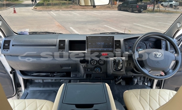 ซื้อ รถมือสอง Toyota Commuter อื่น ๆ รถยนต์ ใน %{เมือง} ใน นนทบุรี ซื้อ รถมือสอง Toyota Commuter อื่น ๆ รถยนต์ ใน %{เมือง} ใน นนทบุรี