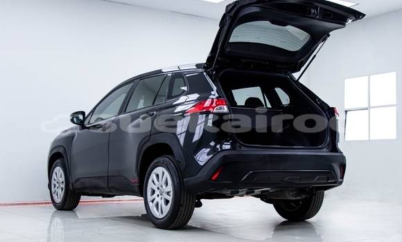 ซื้อ รถมือสอง Toyota Corolla Cross สีดำ รถยนต์ ใน %{เมือง} ใน นนทบุรี ซื้อ รถมือสอง Toyota Corolla Cross สีดำ รถยนต์ ใน %{เมือง} ใน นนทบุรี