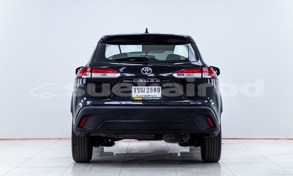 ซื้อ รถมือสอง Toyota Corolla Cross สีดำ รถยนต์ ใน %{เมือง} ใน นนทบุรี ซื้อ รถมือสอง Toyota Corolla Cross สีดำ รถยนต์ ใน %{เมือง} ใน นนทบุรี