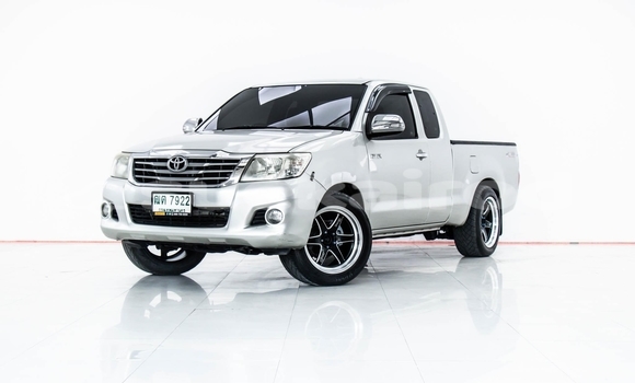 Buy Used Toyota Hiluxe VIGO Other Car in Nonthaburi in Nonthaburi