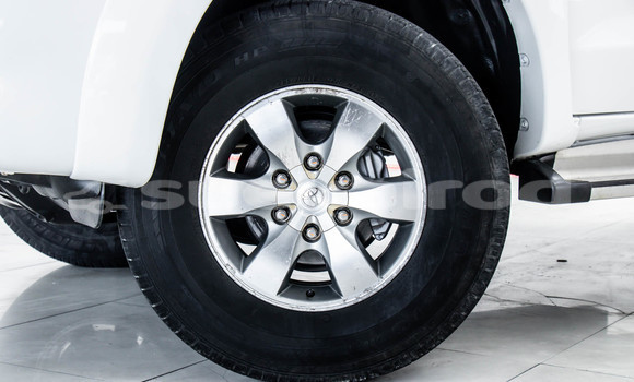 Buy Used Toyota Hiluxe VIGO White Car in Bangkok in Bangkok Buy Used Toyota Hiluxe VIGO White Car in Bangkok in Bangkok