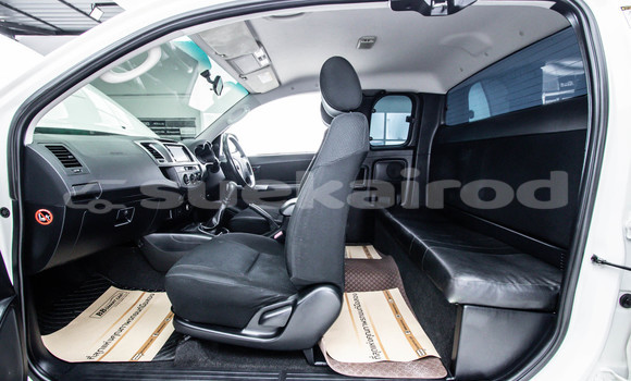 Buy Used Toyota Hiluxe VIGO White Car in Bangkok in Bangkok Buy Used Toyota Hiluxe VIGO White Car in Bangkok in Bangkok